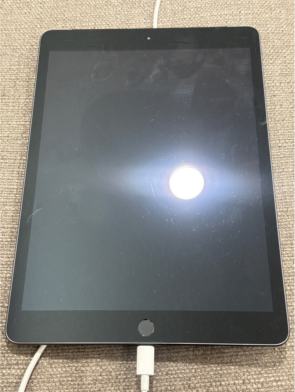 Apple Ipad 10.2 inch 7th Generation Wifi & Cellular For Parts